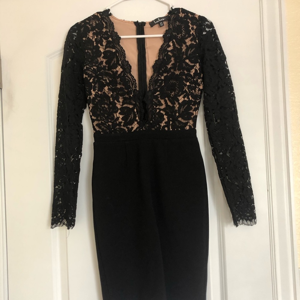 Black lace dress